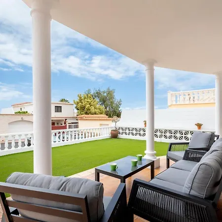 Exclusive Olivia With Private Pool * Callao Salvaje