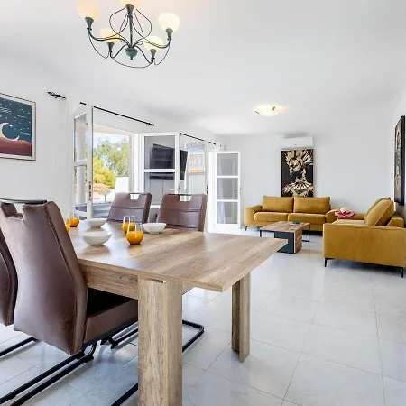 Exclusive Olivia With Private Pool * Callao Salvaje