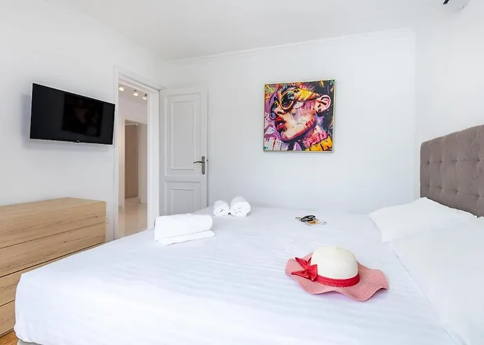 Exclusive Olivia With Private Pool Villa *