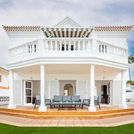 Villa Exclusive Olivia With Private Heated Pool *