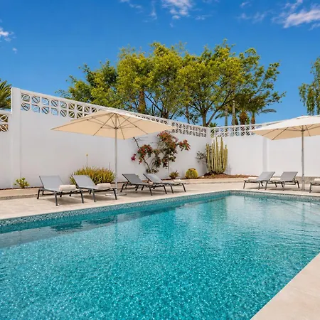 Villa Exclusive Olivia With Private Heated Pool Callao Salvaje