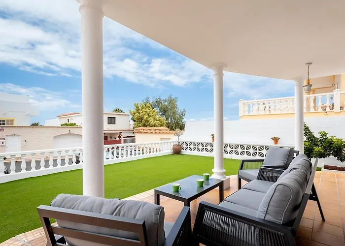 Exclusive Olivia With Private Pool * Callao Salvaje